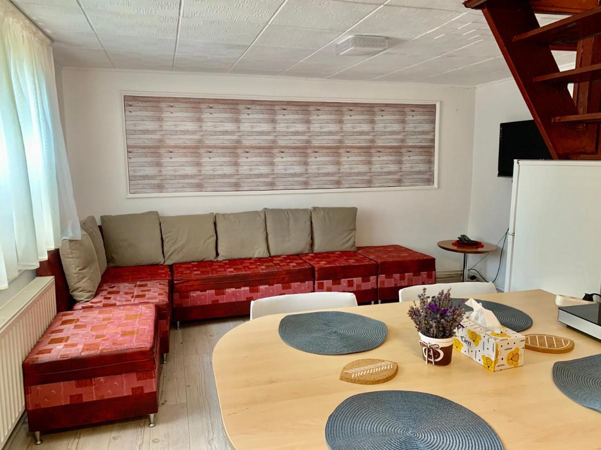 Grinda House Apartamento Braşov